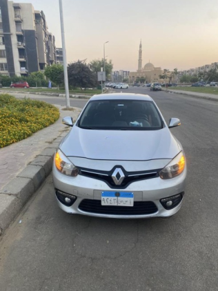 Renault Fluence 2016 Silver Automatic Used for Sale in Cairo