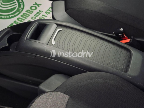 Citroën C4 Grand Picasso 2019 Gray Automatic Used for Sale in Maadi - 10