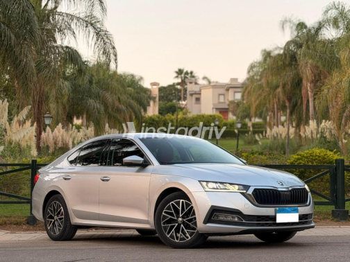 Skoda Octavia 2024 Gray Automatic Used for Sale in Maadi - 1