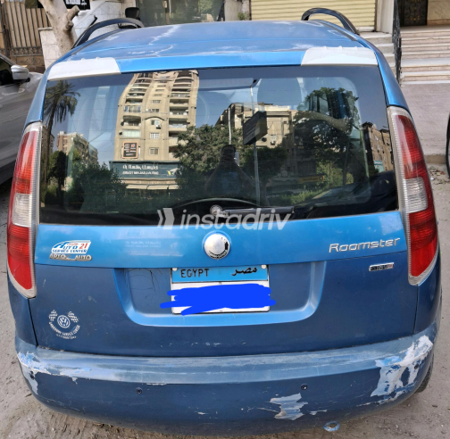 Skoda Roomster 2007 Blue Automatic Used for Sale in Greater Cairo ( Cairo + Giza) - 2