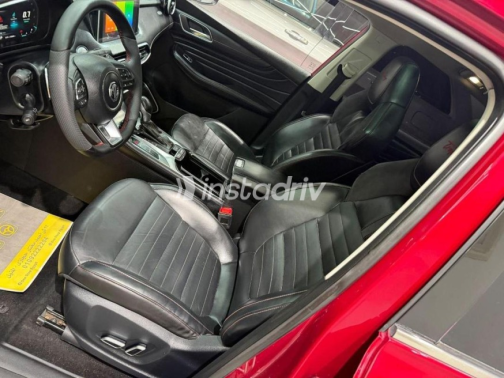 MG HS 2021 Red Automatic Used for Sale in Cairo - 5
