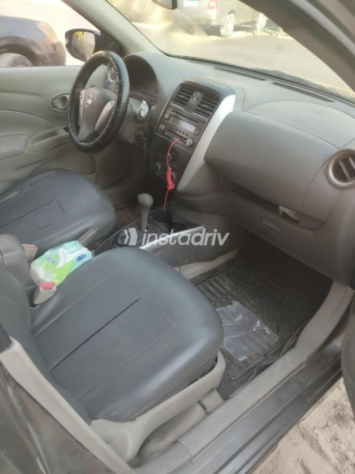Nissan Sunny 2016 Bronze Automatic Used for Sale in 6 October - 2