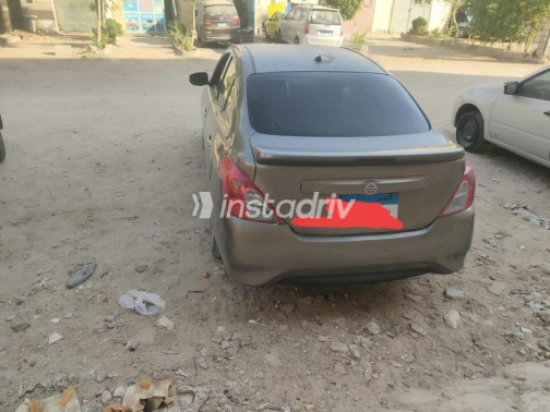 Nissan Sunny 2016 Bronze Automatic Used for Sale in 6 October - 4