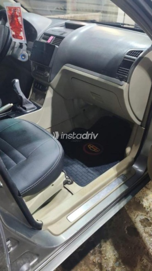 Geely Emgrand 7 2014 Dark Gray Manual Used for Sale in Cairo - 2