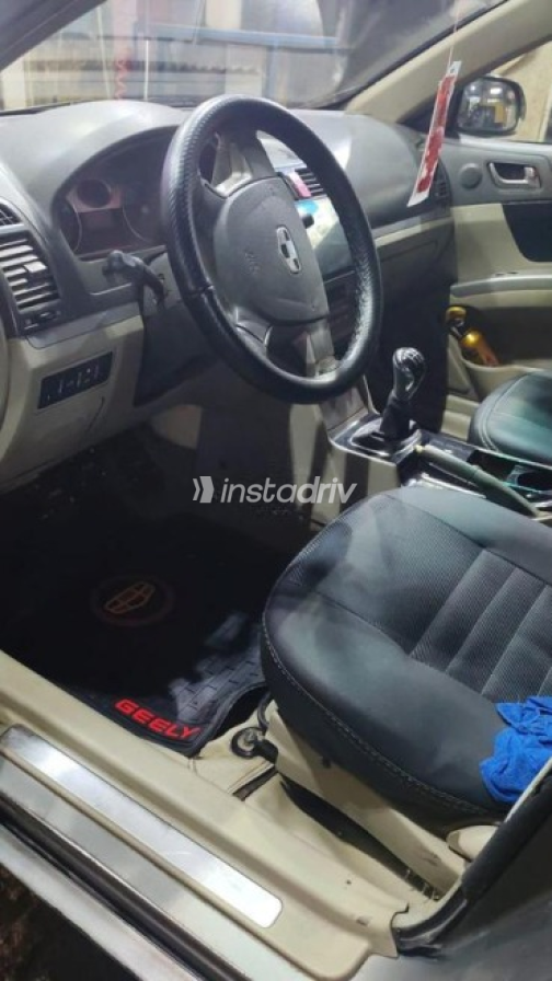 Geely Emgrand 7 2014 Dark Gray Manual Used for Sale in Cairo - 5