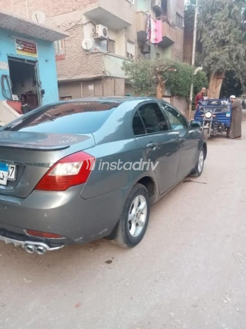 Geely Emgrand 7 2014 Dark Gray Manual Used for Sale in Cairo - 10