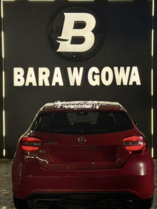 Mercedes A 200 2013 Red Automatic Used for Sale in Sheikh Zayed City - 3