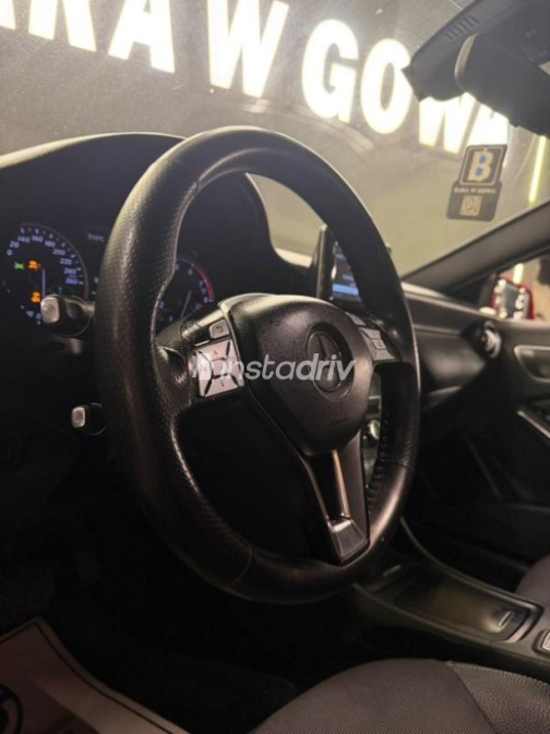 Mercedes A 200 2013 Red Automatic Used for Sale in Sheikh Zayed City - 10