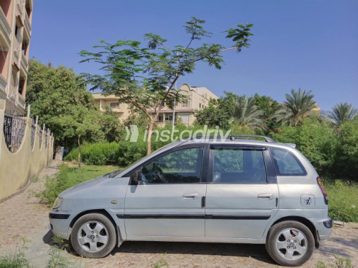 Hyundai Matrix 2002 Silver Manual Used for Sale in Cairo - 4