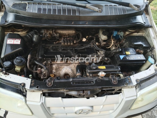 Hyundai Matrix 2002 Silver Manual Used for Sale in Cairo - 8