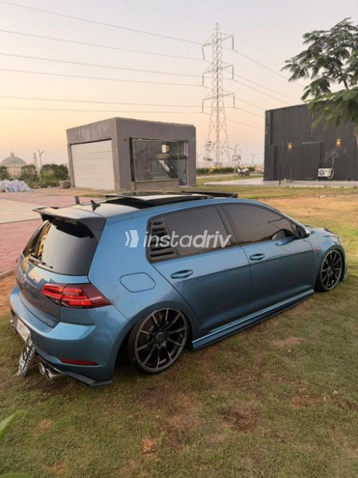 Volkswagen Golf 6 2016 Dark Blue Automatic Used for Sale in Sheikh Zayed City - 6