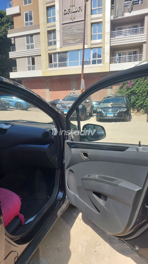 Chevrolet Spark 2011 Black Manual Used for Sale in Greater Cairo ( Cairo + Giza) - 3