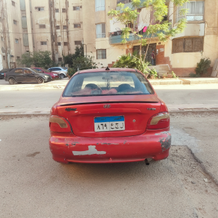 Hyundai Accent 2000 Red Manual Used for Sale in Greater Cairo ( Cairo + Giza)