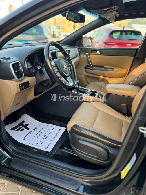 Kia Sportage 2022 Black Automatic Used for Sale in Greater Cairo ( Cairo + Giza) - 6