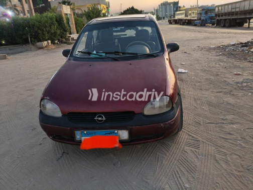 Opel Corsa 1995 Red Manual Used for Sale in 10th of Ramadan - 1
