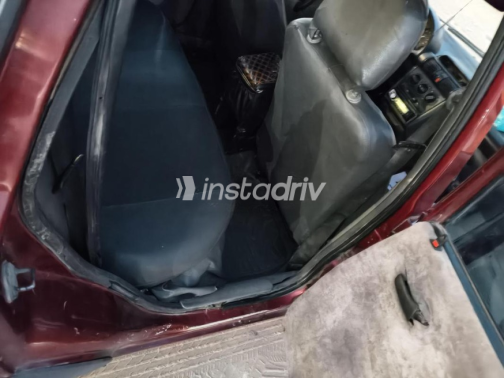 Opel Corsa 1995 Red Manual Used for Sale in 10th of Ramadan - 4