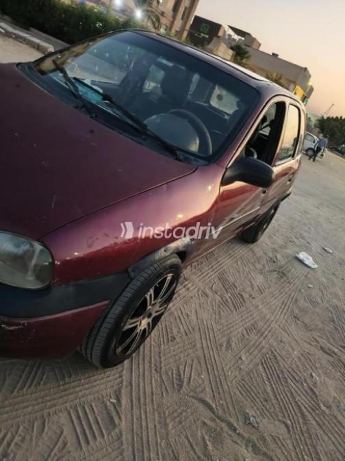 Opel Corsa 1995 Red Manual Used for Sale in 10th of Ramadan - 6
