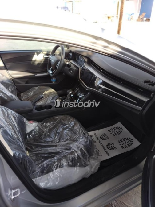 Chery Arrizo 5 2027 Silver Automatic Used for Sale in Belqas - 2