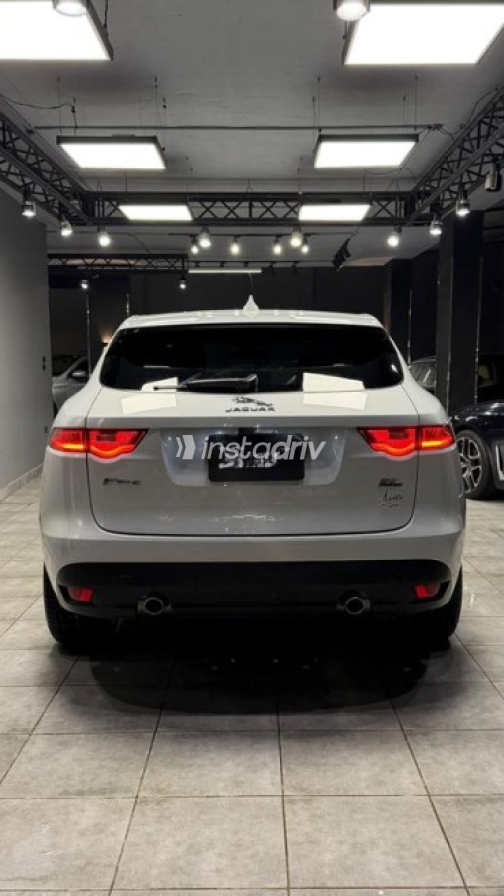 Jaguar F-Pace 2018 White Automatic Used for Sale in Cairo - 5