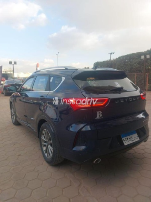 Jetour X70S 2024 Black Automatic Used for Sale in Nasr city - 2