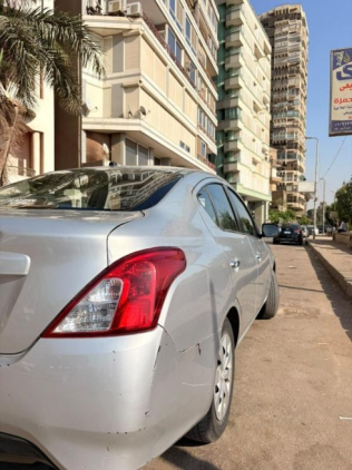 نيسان صنى 2023 فضي يدوي مستعملة للبيع في القاهرة
