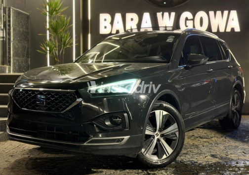 Seat Tarraco 2021 Black Automatic Used for Sale in Sheikh Zayed City - 3