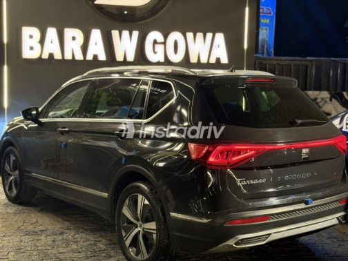 Seat Tarraco 2021 Black Automatic Used for Sale in Sheikh Zayed City - 5