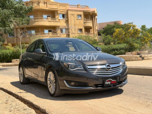 Opel Insignia 2014 Gray Automatic Used for Sale in Nasr city - 3