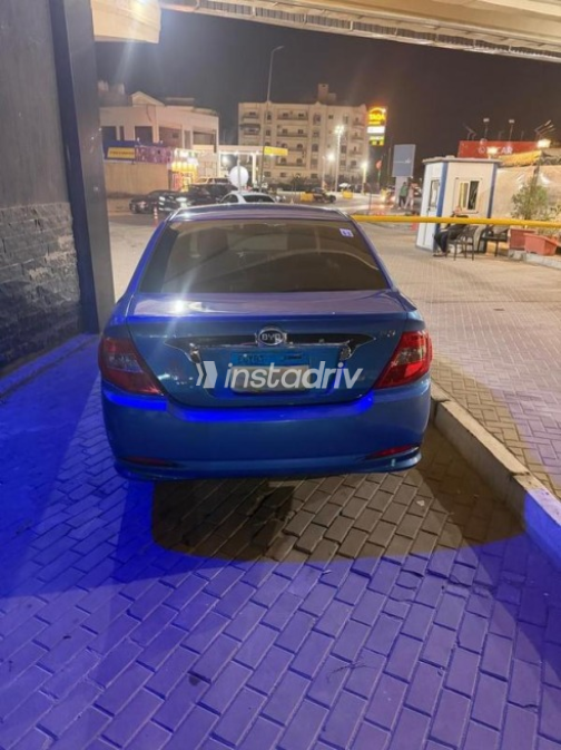 Byd F3 2025 Blue Automatic Used for Sale in Cairo - 2