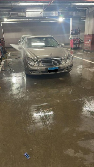 Mercedes E 200 2003 Beige Automatic Used for Sale in Cairo