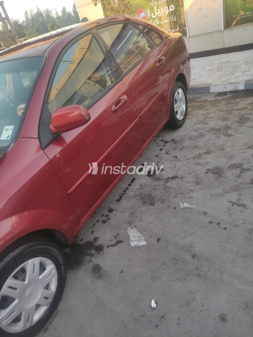 Chevrolet Optra 2007 Red Automatic Used for Sale in Greater Cairo ( Cairo + Giza) - 3