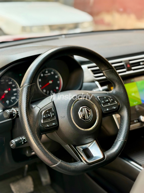 MG 5 2024 Red CVT Used for Sale in Greater Cairo ( Cairo + Giza) - 6