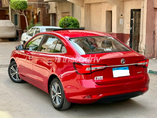 MG 5 2024 Red CVT Used for Sale in Greater Cairo ( Cairo + Giza) - 9