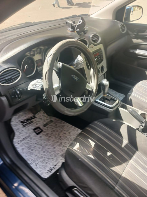 Ford Focus 2011 White Automatic Used for Sale in Greater Cairo ( Cairo + Giza) - 9