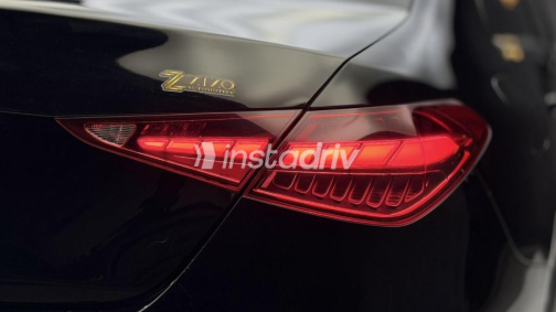 Mercedes C 180 2022 Black Automatic Used for Sale in Cairo - 9