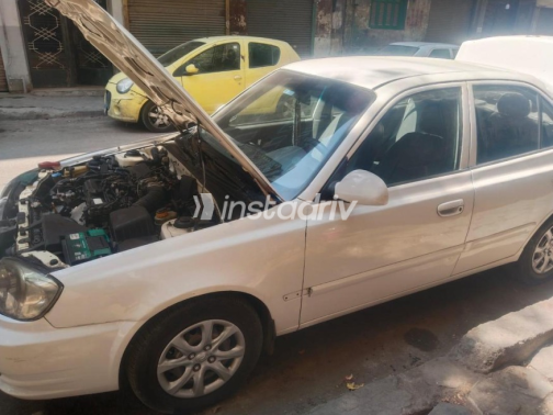 Hyundai Verna 2012 White Manual Used for Sale in Cairo - 3