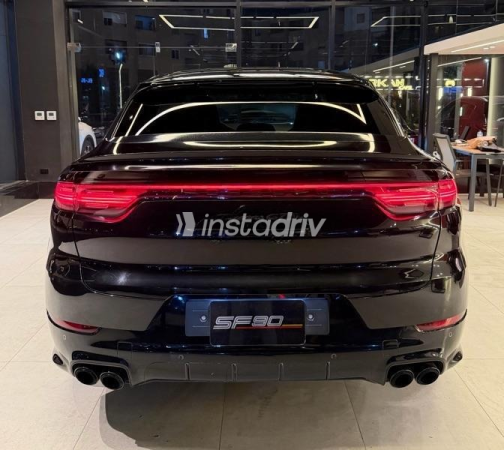 Porsche Cayenne 2022 Black Automatic Used for Sale in Cairo - 4