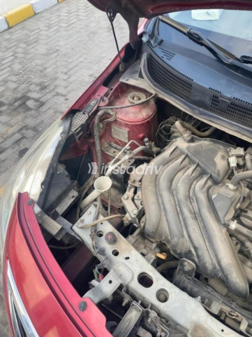 Nissan Sunny 2018 Red Automatic Used for Sale in Cairo - 5