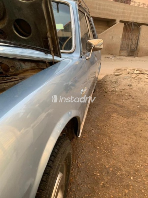Peugeot Rifter 1979 Blue Manual Used for Sale in Mansoura - 4