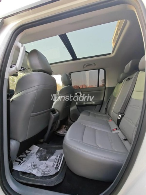 Baic BJ30 2025 White Automatic Used for Sale in Cairo - 4