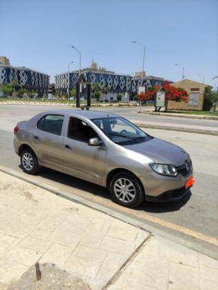Renault Logan 2016 Gold Manual Used for Sale in Cairo