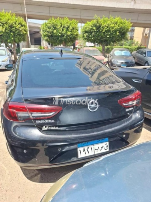 اوبل أنسيجنيا 2019 أسود أوتوماتيك مستعملة للبيع في القاهرة - 3