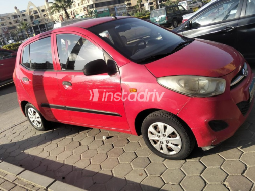 هيونداي I10 2013 أحمر أوتوماتيك مستعملة للبيع في 6 أكتوبر - 4