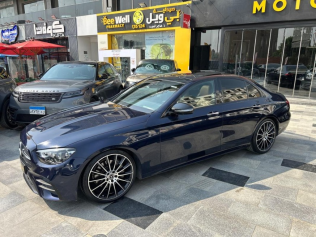 مرسيدس E 200 2021 أزرق غامق أوتوماتيك مستعملة للبيع في القاهرة