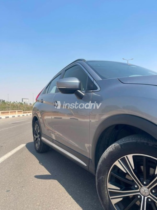 Mitsubishi Eclipse Cross 2018 Silver Automatic Used for Sale in Heliopolis - 3