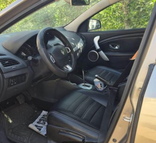 Renault 12 2012 Bronze Automatic Used for Sale in Shibin El Qanater