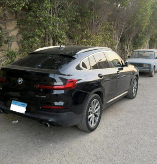 بي ام دبليو X4 2020 أسود أوتوماتيك مستعملة للبيع في القاهرة الكبرى ( القاهرة - الجيزة)