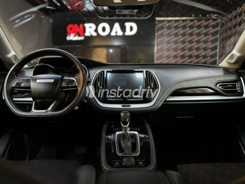 Jetour X70S 2022 Black Automatic Used for Sale in Nasr city - 6
