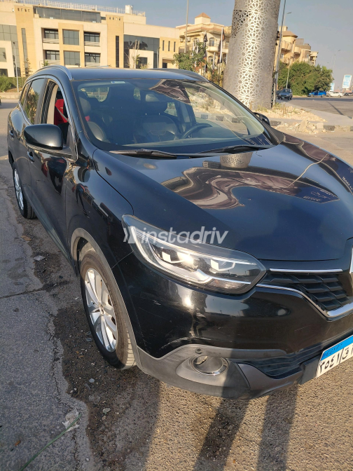 Renault Kadjar 2018 Black Automatic Used for Sale in Greater Cairo ( Cairo + Giza) - 3