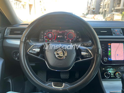 Skoda Superb 2021 Silver Automatic Used for Sale in Greater Cairo ( Cairo + Giza) - 3